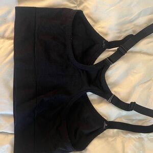 Black Women's Seamless Sports Bra